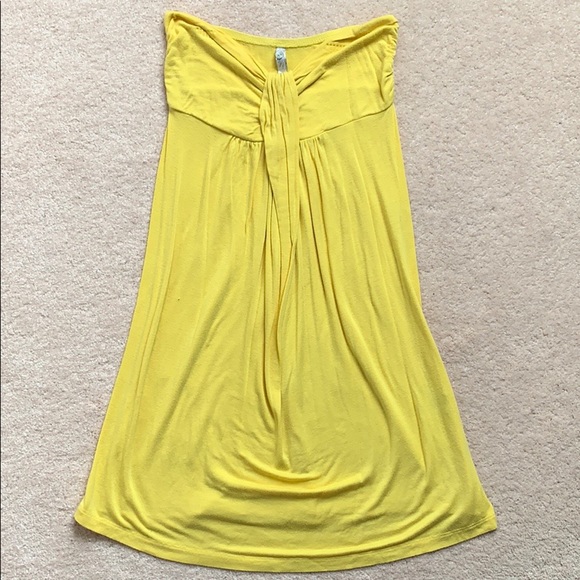 🌸2/$20🌸 Yellow Strapless Garage Summer Dress - Picture 1 of 2